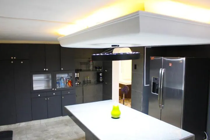 Luxury Villa At Poblado 6 Bdrm Epic Manor Medellín Kolumbie