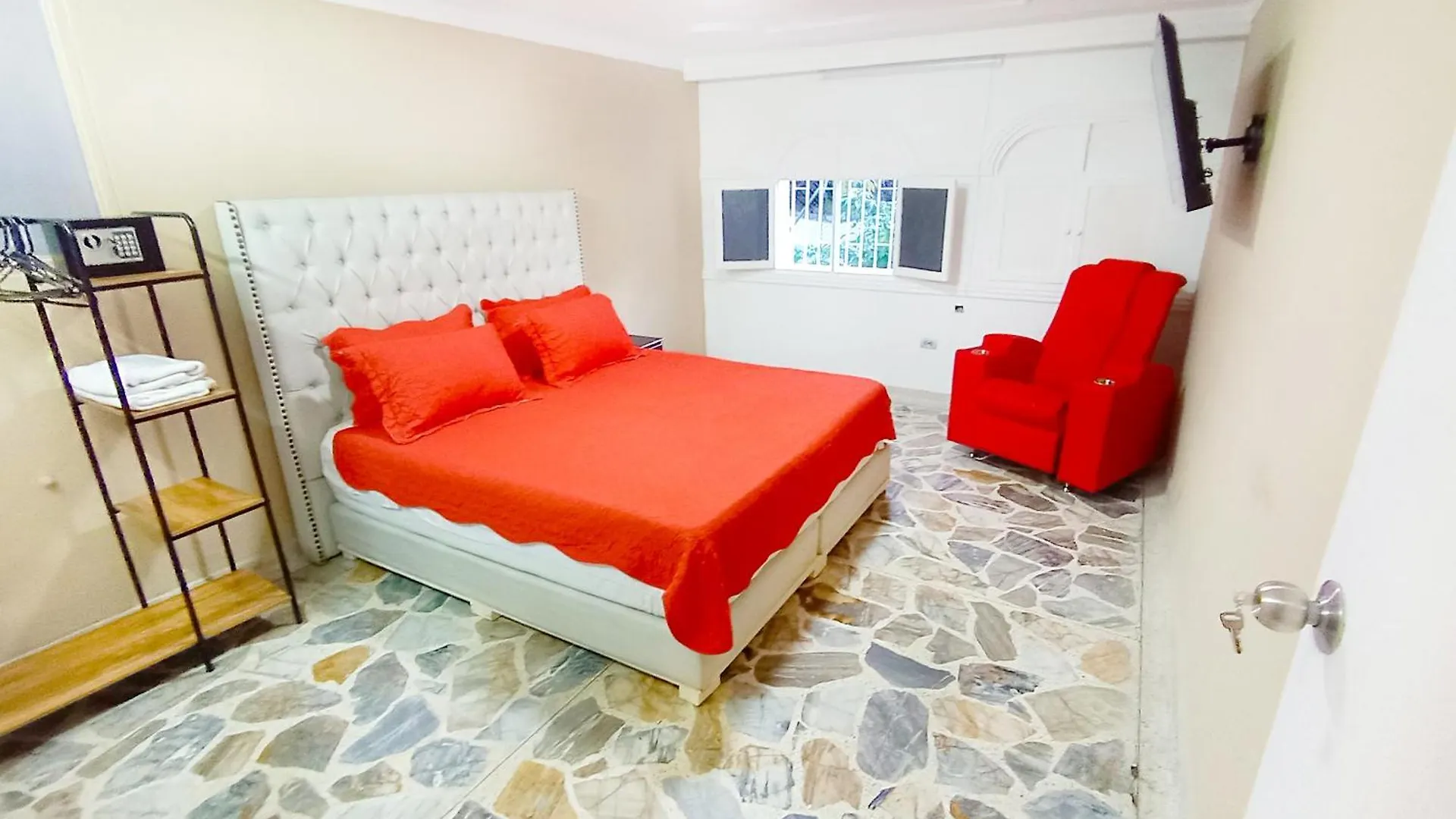 Luxury Villa At Poblado 6 Bdrm Epic Manor Medellín Kolumbie