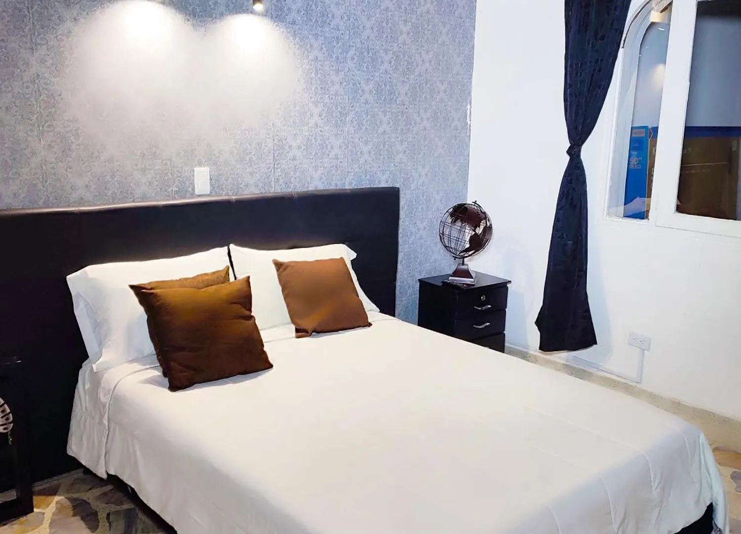 Luxury Villa At Poblado 6 Bdrm Epic Manor Medellín